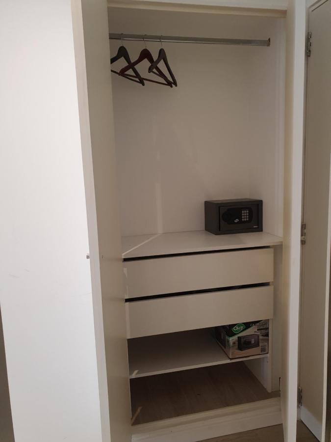 Exclusivo Estudio A Metros De La Rural Y La Embajada ブエノスアイレス エクステリア 写真